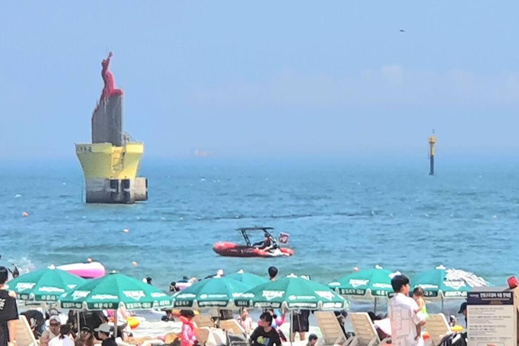 Haeundai Beach 1 Cho Busan Exterior foto